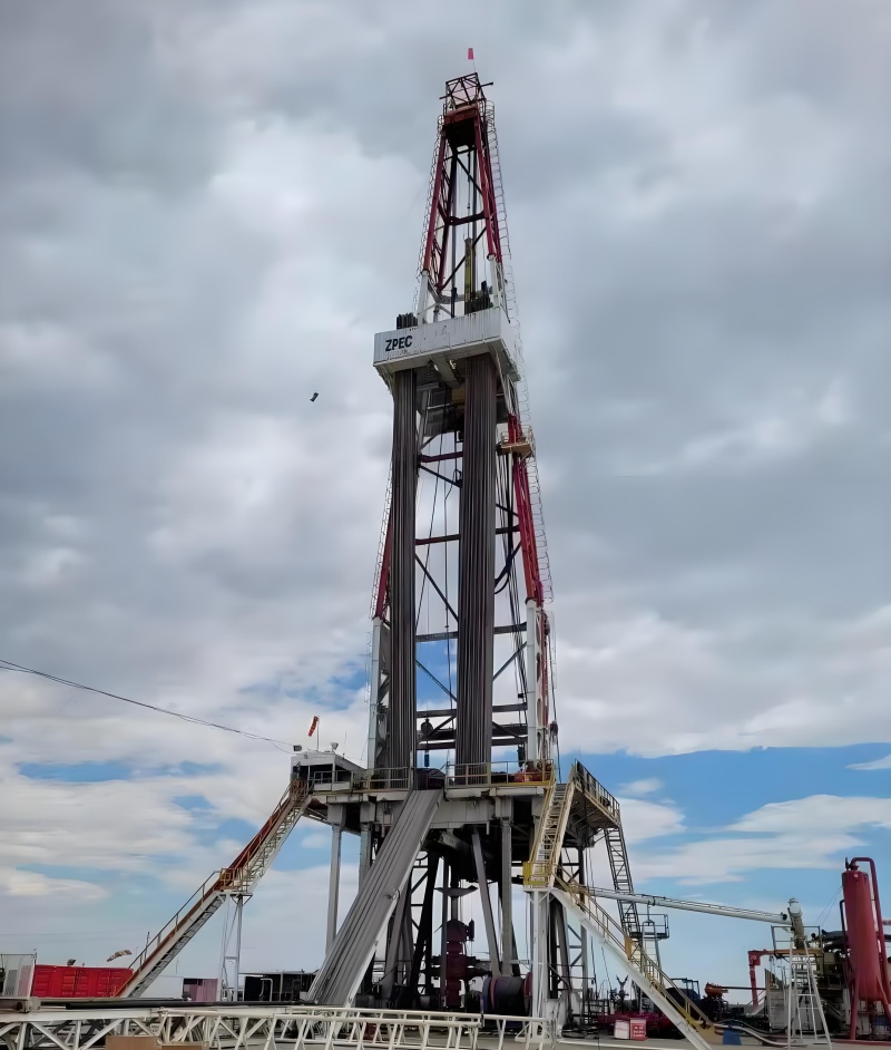 4-ZJ70 Land rig- 2000hp drill rig_800