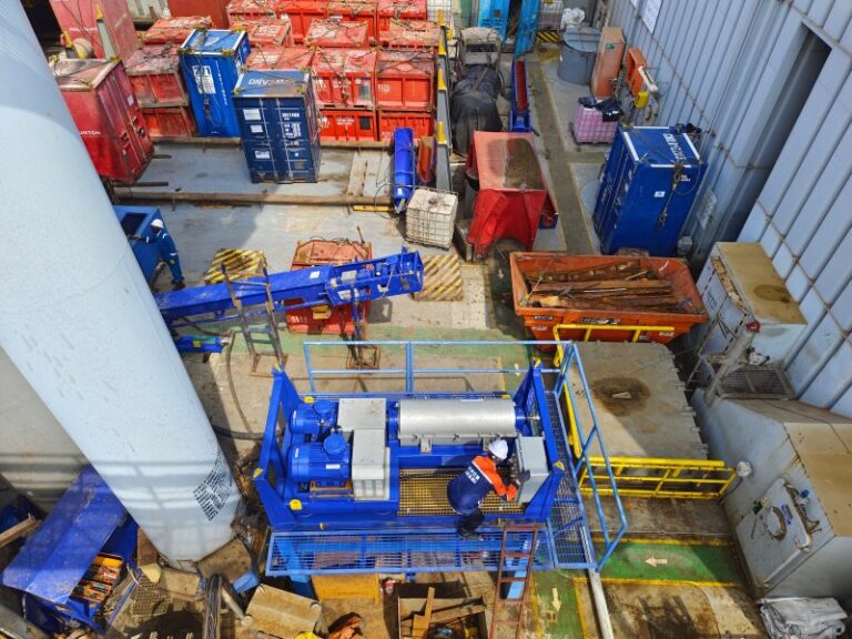 20251027 KES Separation Engineer Did Inspection works for solids control equipment