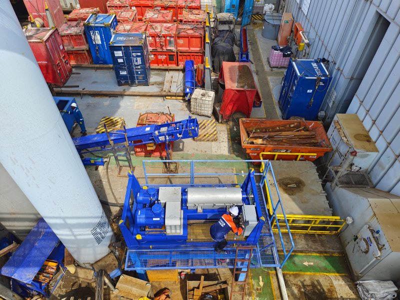 20251027 KES Separation Engineer Did Inspection works for solids control equipment